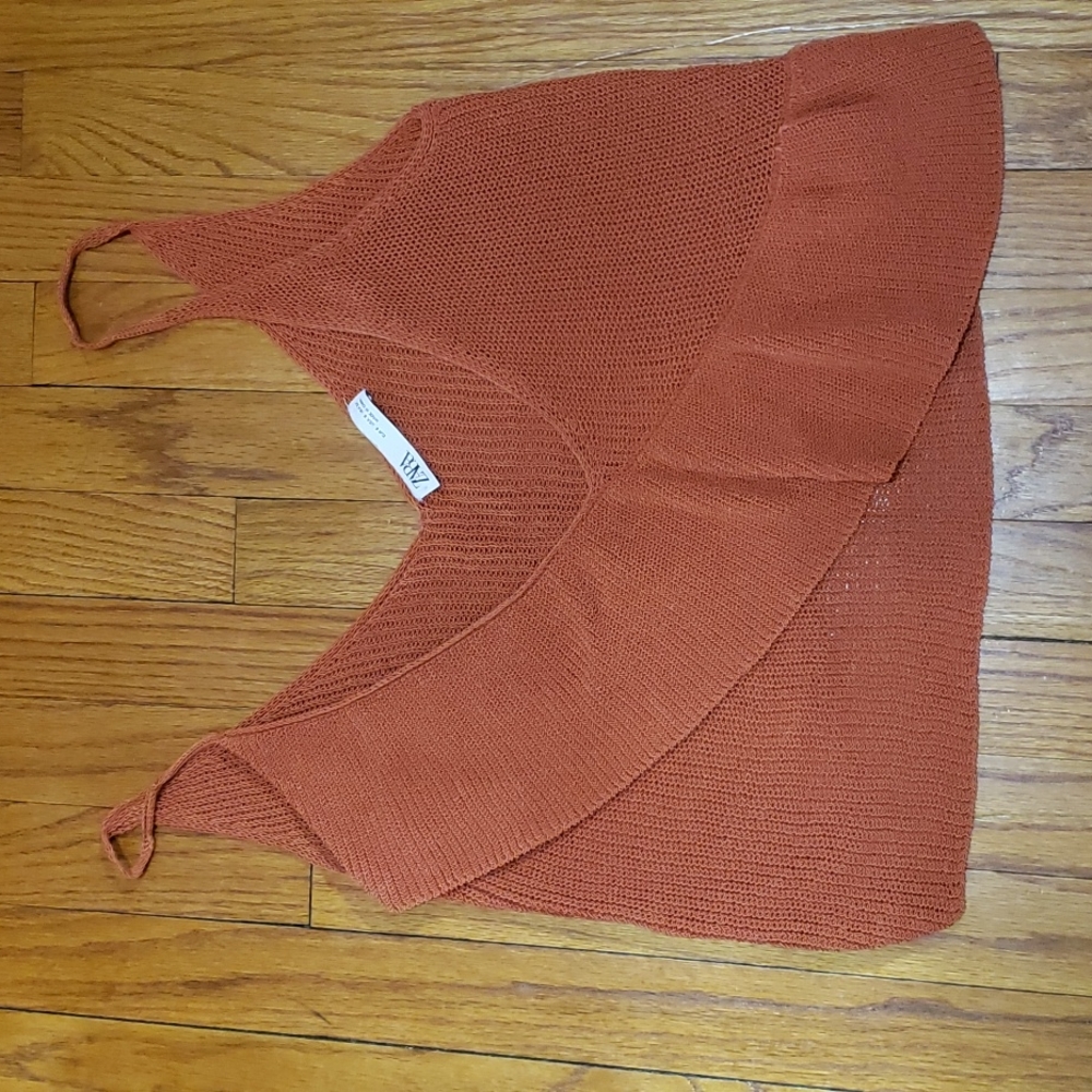 Zara top(fits med/large